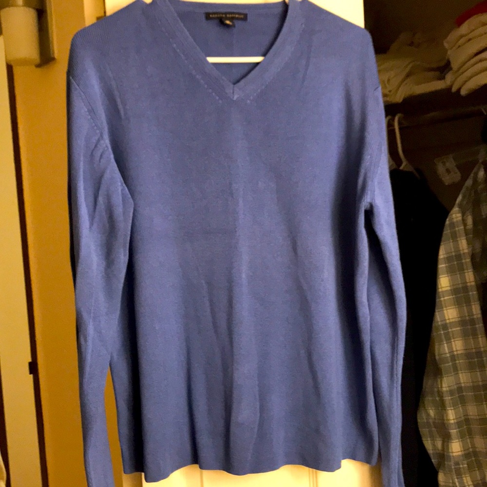 Silk and cashmere v neck sweater
